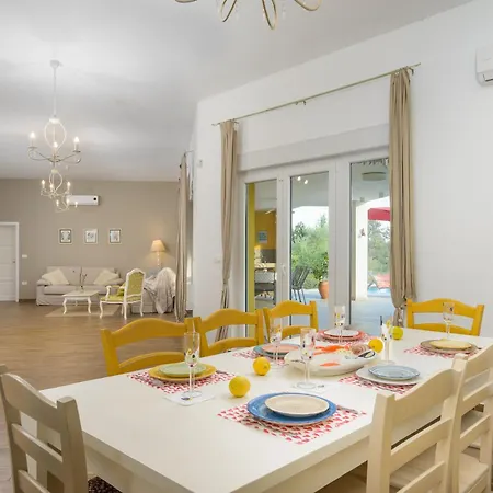 Limone By Istrialux Villa
